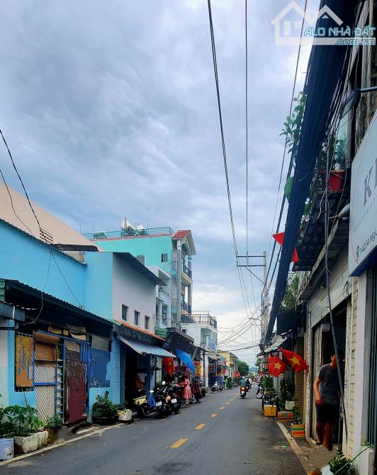 Nhà phố Quận 7, cạnh Nguyễn Thị Thập, HXH, 3 tầng, 4.7x17m, nhỉnh 9 ty