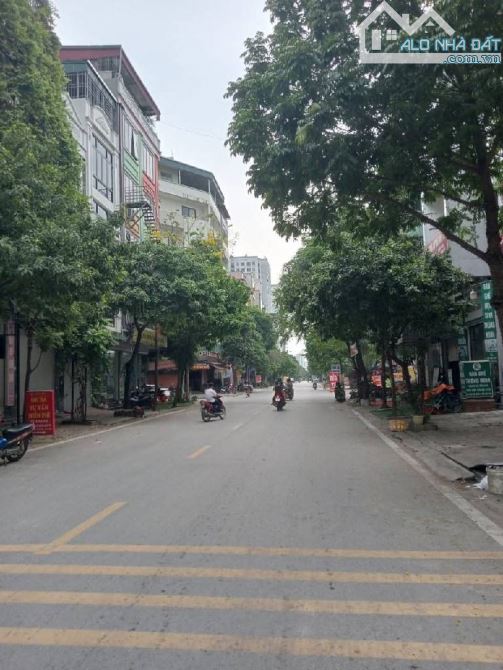 BÁN NHÀ VĂN QUÁN 82M_Ô TÔ NGỦ TRONG NHÀ_KINH DOANH ĐỈNH_Ở SƯỚNG_TIỆN ÍCH KHÔNG THIẾU GÌ🚀
