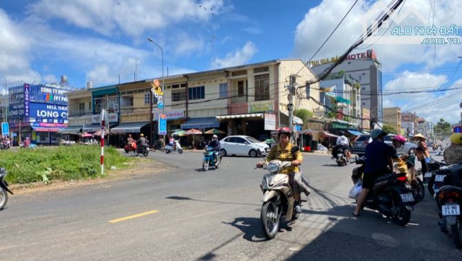 ĐẮC ĐỊA VINCOM❗️Bán nhà mặt tiền Phan Bội Châu, phường 1 Bảo Lộc. CĂN GÓC RẤT ĐẸP RẺ