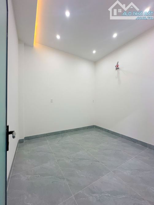 TẶNG BỘ NỘI THẤT CAO CẤP HOẶC GIẢM NGAY 100 TRIỆU - 10
