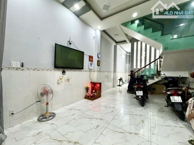 4.1❌13m, BÁN NHÀ 4 TẦNG, 5PN, HẺM XE HƠI, THỐNG NHẤT, P16 GÒ VẤP, 6 TỶ NHỈNH - 10