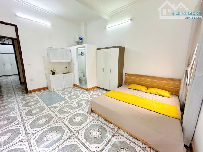 Cho Thuê CCMN 81 Trung Kính Cầu Giấy 25m2 Cửa Sổ Ban Công Thang Bộ Full Đồ Trống 16 Phòng - 10