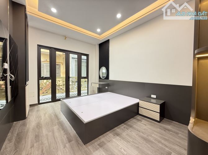 NGUYỄN AN NINH - 6 Tầng - Thang Máy - Ngõ Thông- Gần phố -Full Tiện Ích - 10