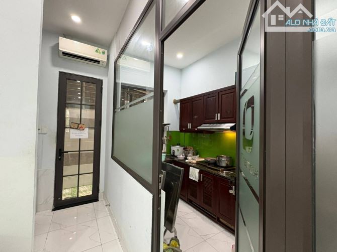 Nhà liền kề KĐT mới Đại Kim, vỉa hè, oto dừng đỗ 24/24h, sổ 64m2, nhà đẹp. Giá 22.6 tỷ - 10