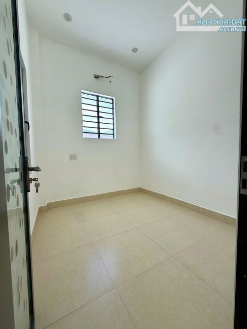 Nhà 3 tầng kiên cố – 408/26/10 Hoàng Diệu - 11