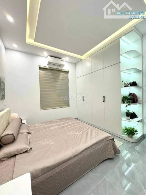 Bán Gấp! Trần Hữu Tước, Lô góc, Gần phố, nhà đẹp ở ngay, 38m2*5T - 11