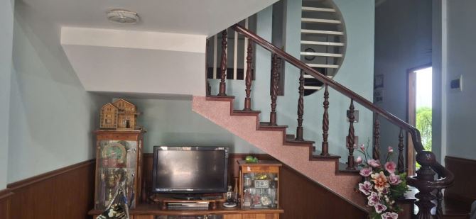 Chính chủ cần bán nhanh căn nhà 3 tầng đường duy tân - 11