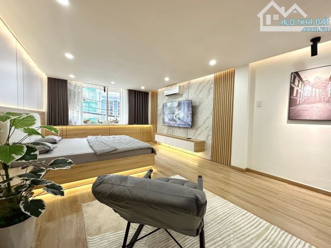 ĐỈNH NÓC KỊCH TRẦN  - SIÊU ĐẸP KTS THIẾT KẾ FULL NỘI THẤT - 5 TẦNG - HẺM ÔTÔ - 11