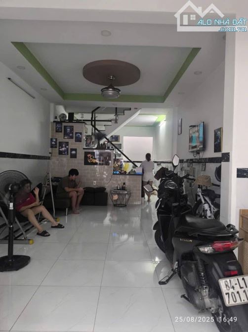 Bán nhà 1 lầu đường Hiệp Thành 17 P.Tân Thới Hiệp Quận 12 TP.HCM - 1