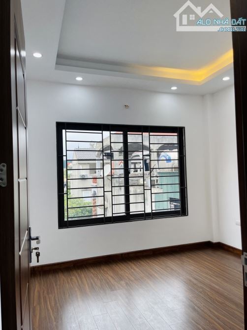 BÁN NHÀ TỨ HIỆP- THANH TRÌ DT45M*4 TẦNG* GIÁ 5.8TỶ. NHÀ ĐẸP Ở NGAY GẦN TRƯỜNG CHU VĂN AN - 1