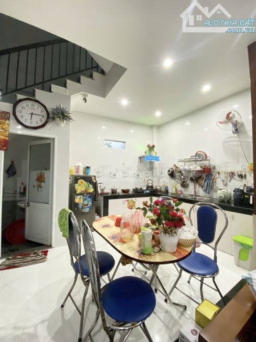Bán Nhà Gần Cầu Rồng, Biển Mỹ Khê, 60m2(5.7x11), 3 Tầng, 3 mê nhỉnh 5 tỷ - 1