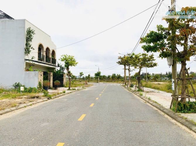 Bán cặp đất 200m sạch đẹp mặt tiền đường Đầm Sen Block B2-114 sát Sông Khu Nam Hoà Xuân - 1