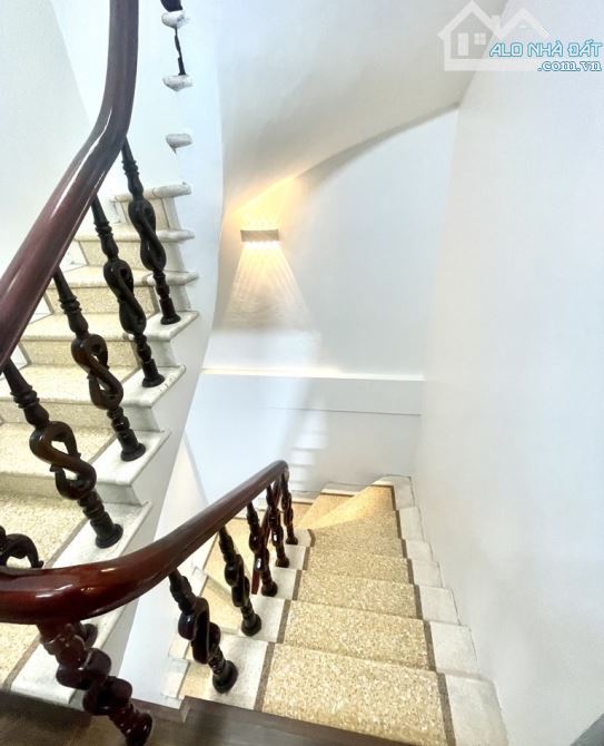 🏡Nhà CỰC HIẾM 82m2, 4 tầng, ngõ ÔTÔ, gần CÔNG VIÊN Yên Hòa, Trường học vây quanh - 1