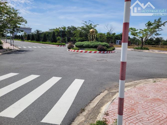 Bán đất đẹp 2mt đường nhựa, Sổ hồng riêng (8x18), 2ty95 Hựu Thạnh, Đức Hòa, Long An - 1