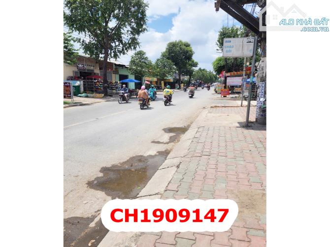 Lô Góc MTKD Tỉnh Lộ 10 - 4 x 30M - 8,7 Tỷ - Giáp Khu Tên Lửa - 1
