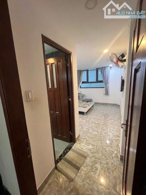 🔥 QUẬN 5 (P.6) _ NHÀ ĐẸP MỚI KENG - VỊ TRÍ VÀNG – 6 PN- 6WC SÁT MẶT TIỀN _ HẺM SẠCH SẼ - 1