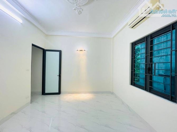 Bán nhà Định Công Hạ - ô tô đỗ gần . Gần đường 2.5 tương lai phát triển - 1