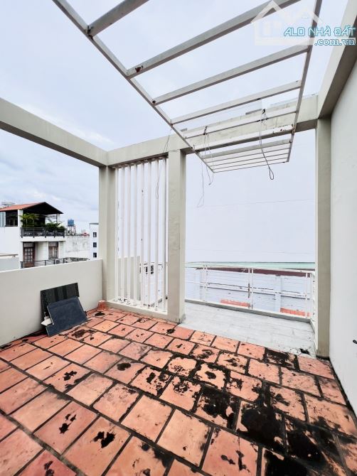 THOẠI NGỌC HẦU CHỦ 1 ĐỜI - 4 TẦNG BTCT ĐẸP - 5PN - HẺM 8M XE HƠI NÉ - 57m2. CHỈ 8.3 TỶ TL - 1