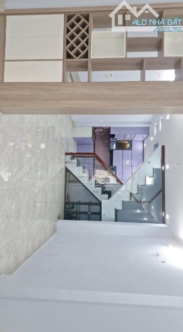 Q7📍NHÀ MỚI Ở NGAY SÁT HẺM XE HƠI, 4 TẦNG 4x15M. CHỈ 5 TỶ NHỎ - 1