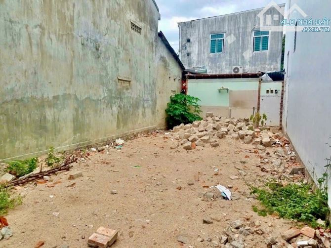 Bán Đất Hẻm Lương Định Của- NGọc Hiệp - sát khu Tái Định Cư - 1