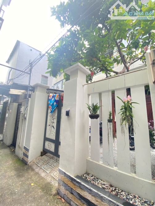 BÁN NHÀ NGUYỄN VĂN QUÁ QUẬN 12 - 2 TẦNG 3 PHÒNG 81M2 - GẦN QUANG TRUNG  - 4 TỈ - 1