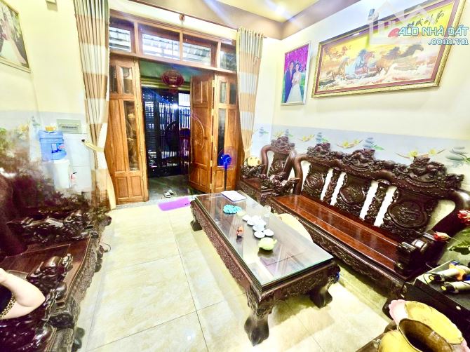 💁‍♂️ Bán nhà 3 tầng 62mv, Hoàn công đủ. Hẻm xe hơi, Ngay chợ, làng ĐHQG, Linh Xuân. - 1
