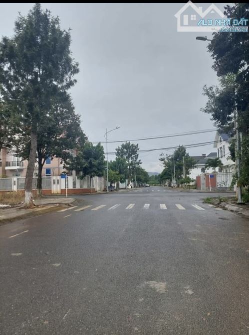 15,5x22m 2 mặt tiền đường Nguyễn Lương bằng - Đức Trọng 11 tỷ thương lượng mạnh - 1