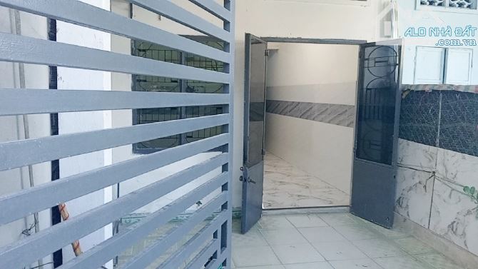 💥HIẾM - BÁN ĐẤT TẶNG NHÀ - ĐẸP GẦN CHỢ & TRƯỜNG – KIỆT NGUYỄN ĐÌNH TỰU – 2 TỶ XÍU - 1