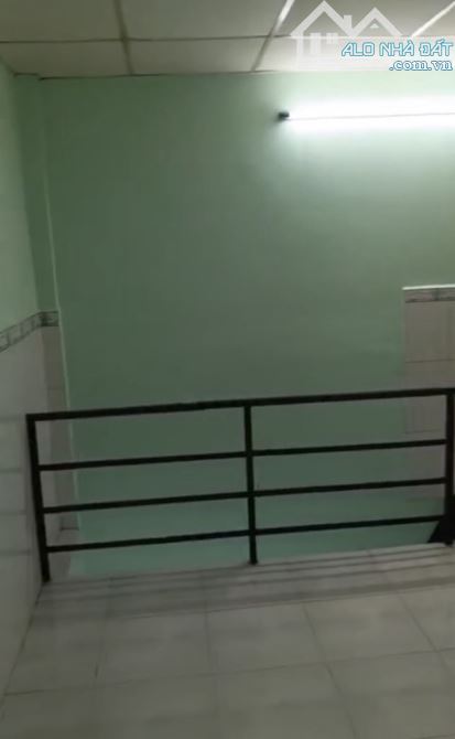 BÁN NHÀ NGUYỄN SƠN TÂN PHÚ - 18M - HẺM 2M - GIÁ 1.8 TỶ - 1