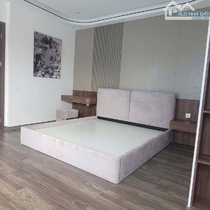 Bán nhà 6 tầng Thang máy- Sài Đồng Long o to đỗ cửa 7,85tỉ - 1