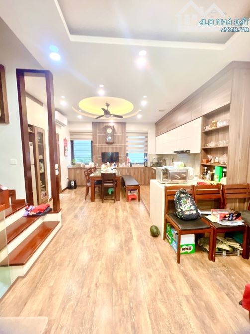 Hiếm, Phân lô liền kề Tây Mỗ 90m x 5T, vỉa hè rộng, ô tô tránh, kd đỉnh, 15.8 tỷ - 1