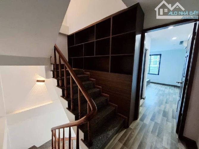 Bán nhà Nguyễn Hoàng 33m² x 4 tầng – Lô góc 3 thoáng, 3 bước ra bến xe Mỹ Đình – 5,8 tỷ - 1