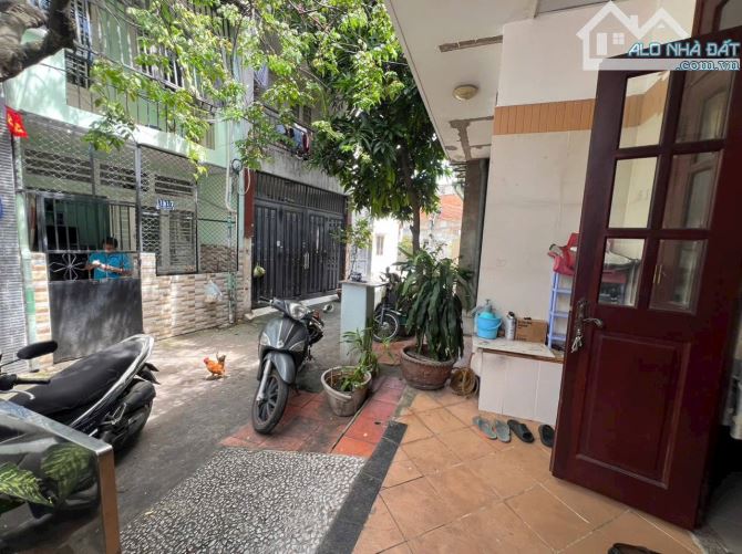🔥[GÒ VẤP] P3 GẦN THÍCH QUẢNG ĐỨC PHẠM VĂN ĐỒNG NGANG 8M - CN 122M2 - 4PN - 14.5 TỶ TL - 1