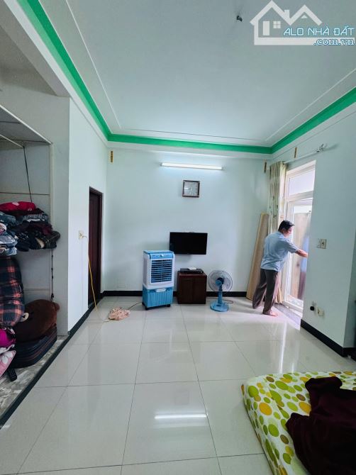 Nhà 2 tầng 153m2 kiệt ô tô Cao Xuân Dục giá chỉ 5.x tỷ - 1