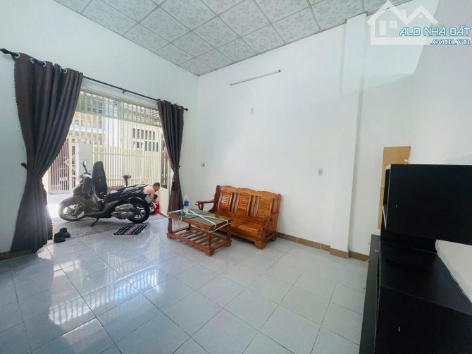 Cần bán nhà cấp 4 kiệt 2,5m Tôn Đản-Hoà An-gần đường chính. - 1