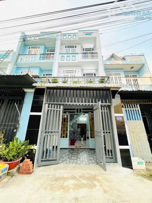 bán căn nhà gần chợ xuân thới thượng-48m2-1 trệt-2 lầu-2pn-2wc-gọi cho em xem nhà - 1