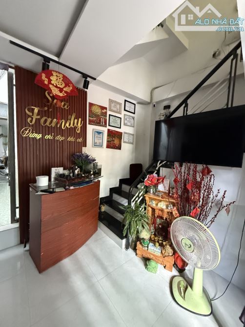 ✅ BÁN NHÀ VÕ NHƯ HƯNG – VỊ TRÍ VÀNG ✅  • DT: 110m² (7×15.5) = GIÁ : 16.5 tỷ  • 2 mặt tiền - 1