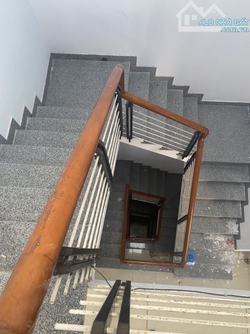 Chính chủ cần bán nhanh căn nhà 4 tầng đường võ văn kiệt. Sơn trà - 1