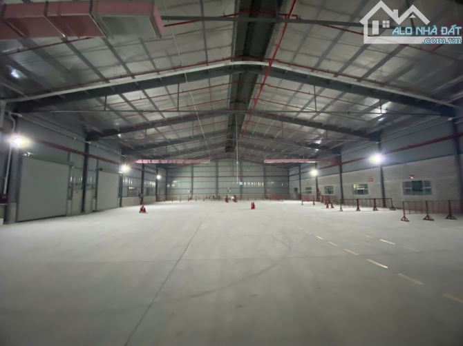 Cho thuê kho , DT: 1.400m2, 1.500m2 , 2.900m2 , Quốc Lộ 1A, Bình Tân - 1