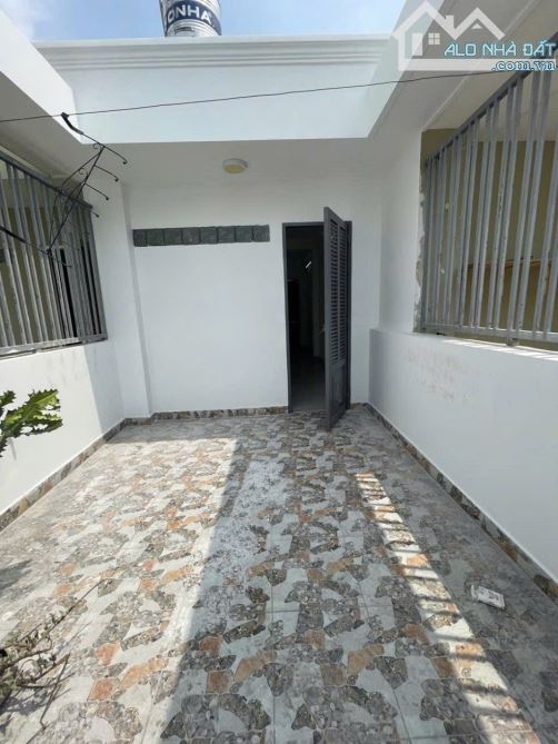 Siêu phẩm Nguyễn Khoái Q4. 42m2. 4T. 4PN. Đầy đủ công năng. 5,4 tỷ có TL - 1