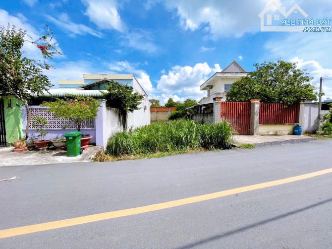 Đất Ngộp Tân Phú Trung Củ Chi 132M2(6m x 23m)mặt tiền nhựa ô tô 10m ngay chợ Tân Phú Trung - 1