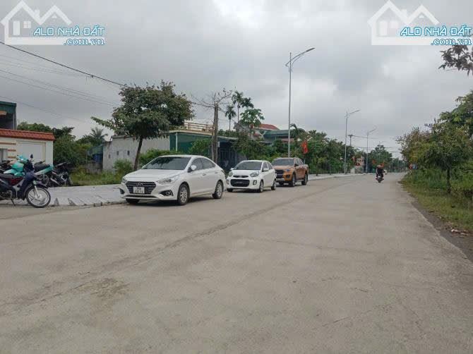 Đất mặt đường Trương Hán Siêu Thị trấn Nho Quan (6mx20m).Giá:1,4 Tỷ - 1
