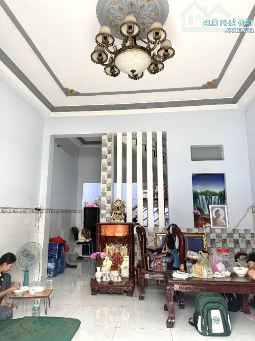 SÁT MẶT TIỀN LÊ ĐÌNH CẨN- XE HƠI ĐỖ CỬA - NGANG KHỦNG 5M - 129M2 - CHỈ 7 TỶ - 1