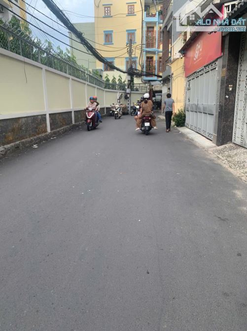 DUY NHẤT KHU Q.10 ! Bán Nhà biệt thự HXT 8m 58/ Thành Thái | Dt: 10,8X23m | 3 Tầng | - 1