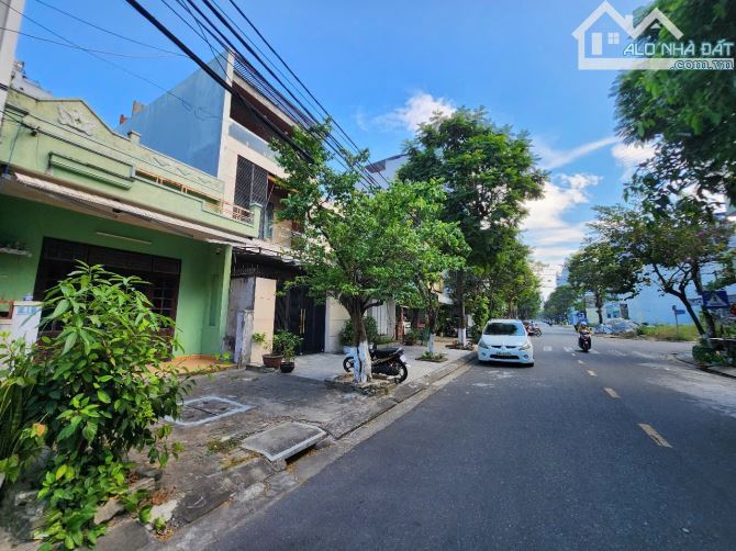 Cần bán đất đường Nguyễn Đình. Sát góc. Giá chỉ nhỉnh 10tỷ - 1