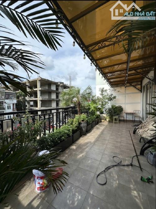 Bán căn hộ chung cư ( sân vườn 40 m2 như nhà thổ cư ) Minh Khai - DT 100 m2 x 3 PN - 1