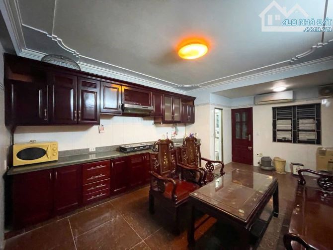 Bán nhà 4 tầng dân xây độc lập lô 22 Lê Hồng Phong, dt 60m2, mt 4m - 1