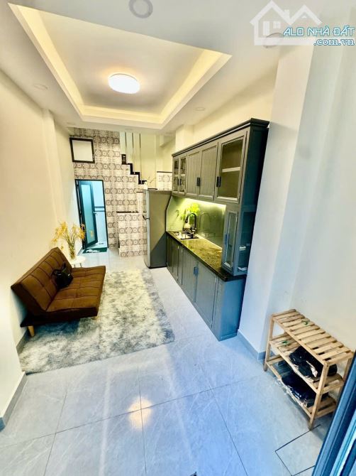 Nhà Cho Thuê Nguyên Căn Hẻm Lê Quang Định - 1