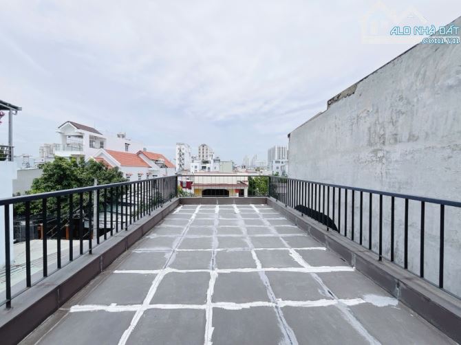 Mô tả vila sân vườn 2 mặt tiền, 4 mặt xung quanh thoáng mát, 3 tầng, 7.5x25. 213m2 giá 23ỷ - 1