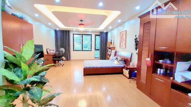 Bán nhà Trần Cung, 35m2*5T, khu VIP, phân lô ô tô đỗ cửa, nhà đẹp ở ngay, gần phố, 8.5 tỷ - 1